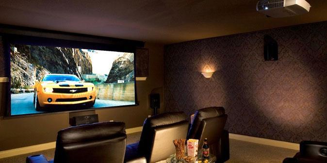 projector_screen_home_theater