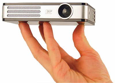Vivitek Qumi Q7 PLUS Pico Projector at 