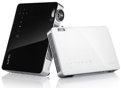 Vivitek Qumi Q7 Pico Projector at Just 